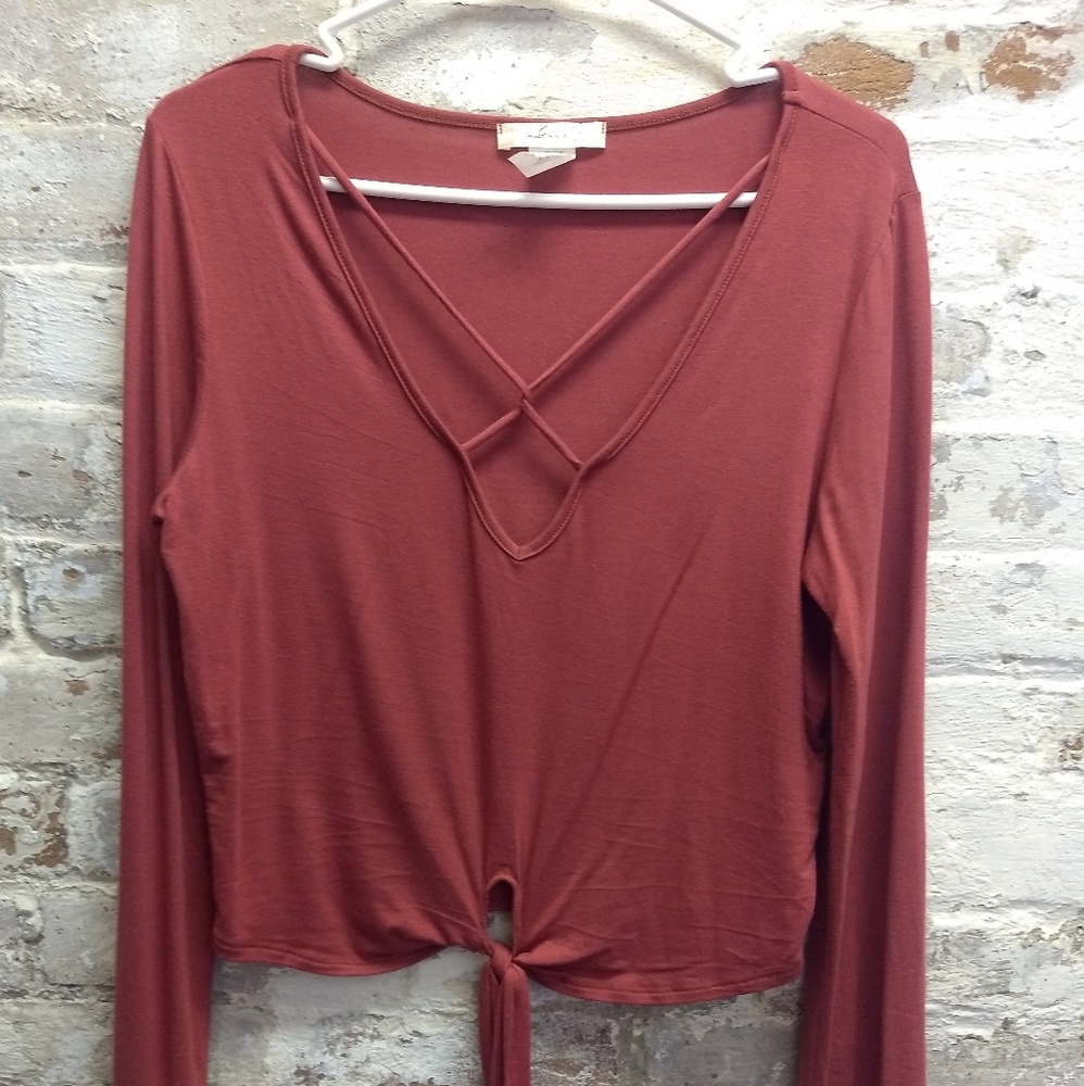 Long Steved Strappy Gaze Cropped Blouse